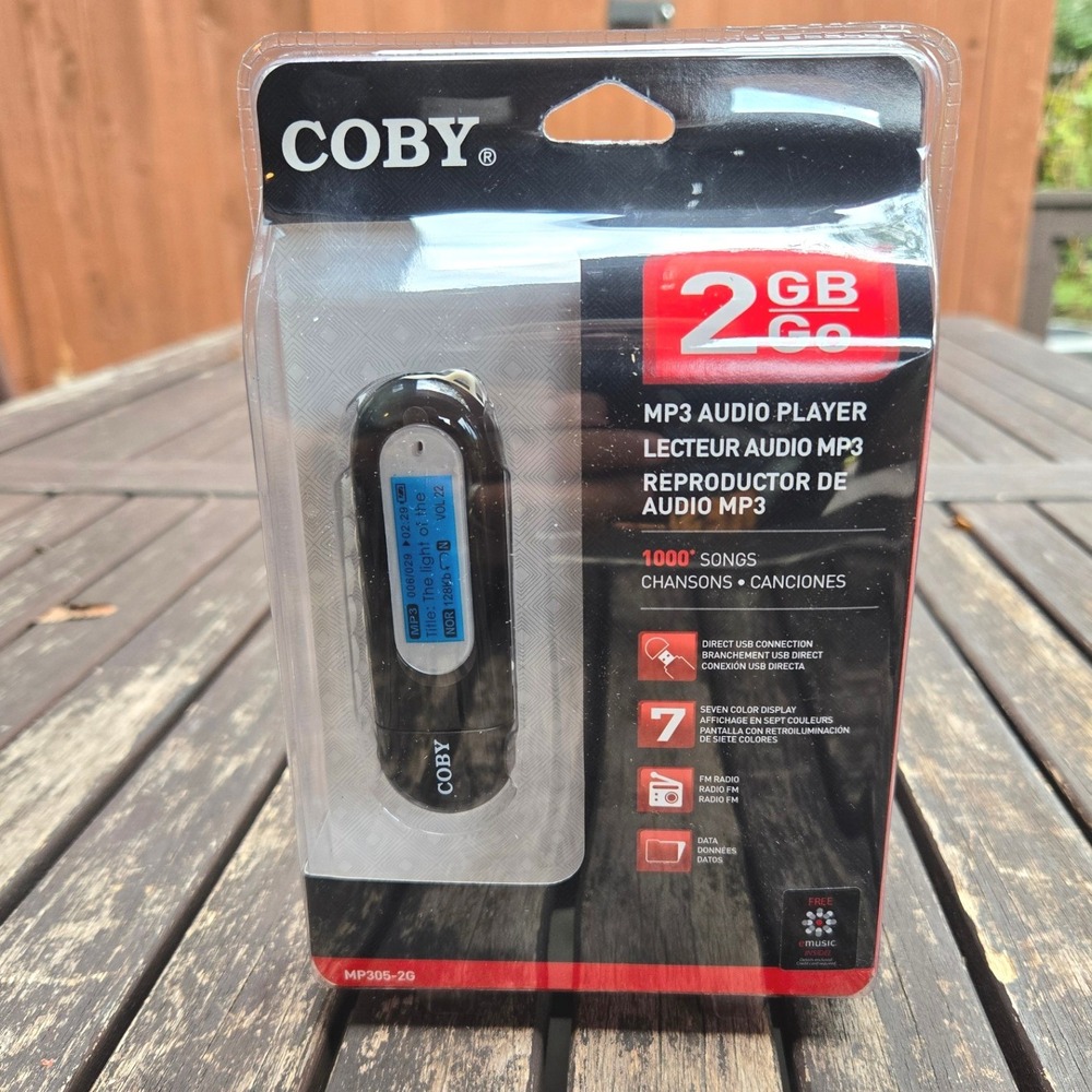 Coby MP305-2G 2GB USB MP3 Audio Player & FM Radio - New Sealed Package